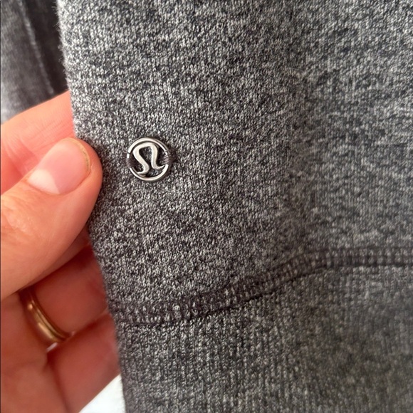 Lululemon Hug It Out Jacket - Picture 7 of 7